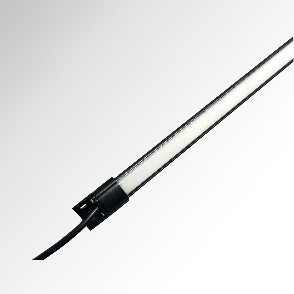 Beverage Showcase Lighting (3)